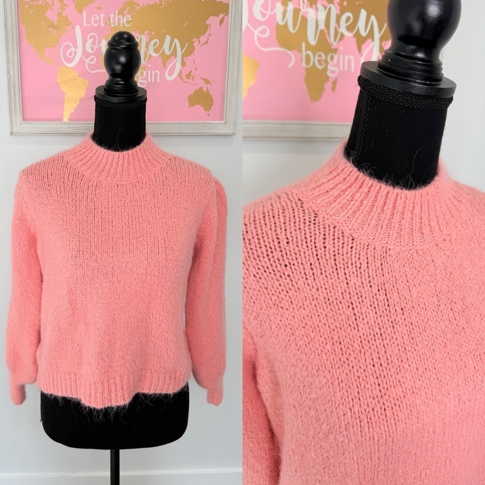 MNG Crop Bubble Sleeve Knit Sweater (XS)